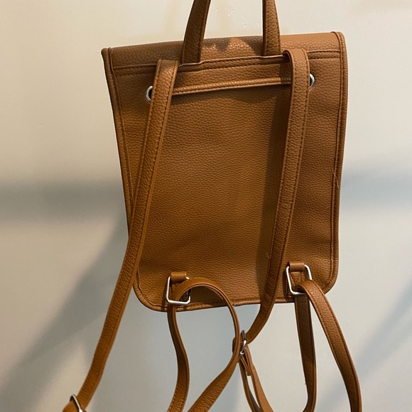 Small backpack - Picture 3 of 4